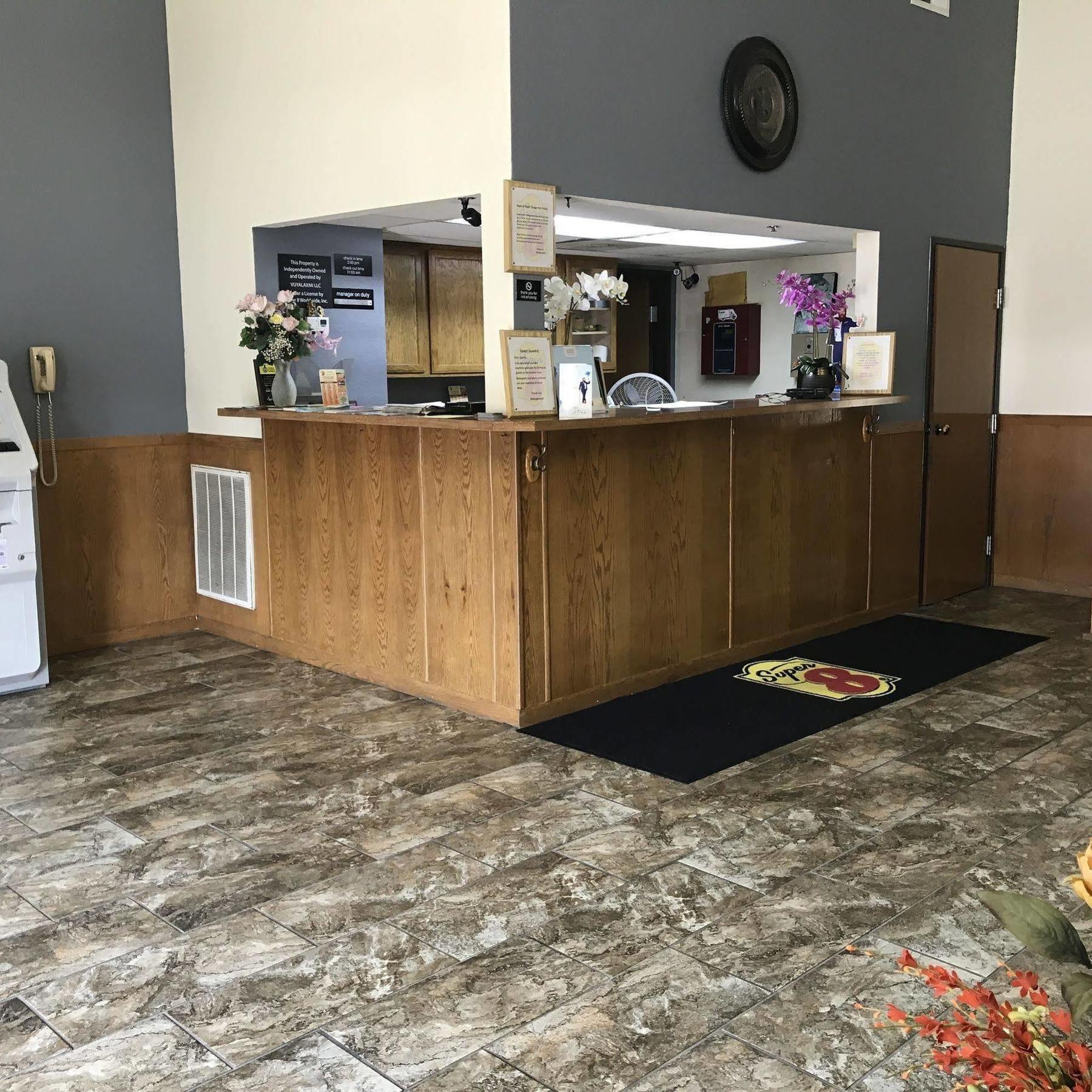 Motel Super 8 By Wyndham Omaha/West Dodge Zewnętrze zdjęcie