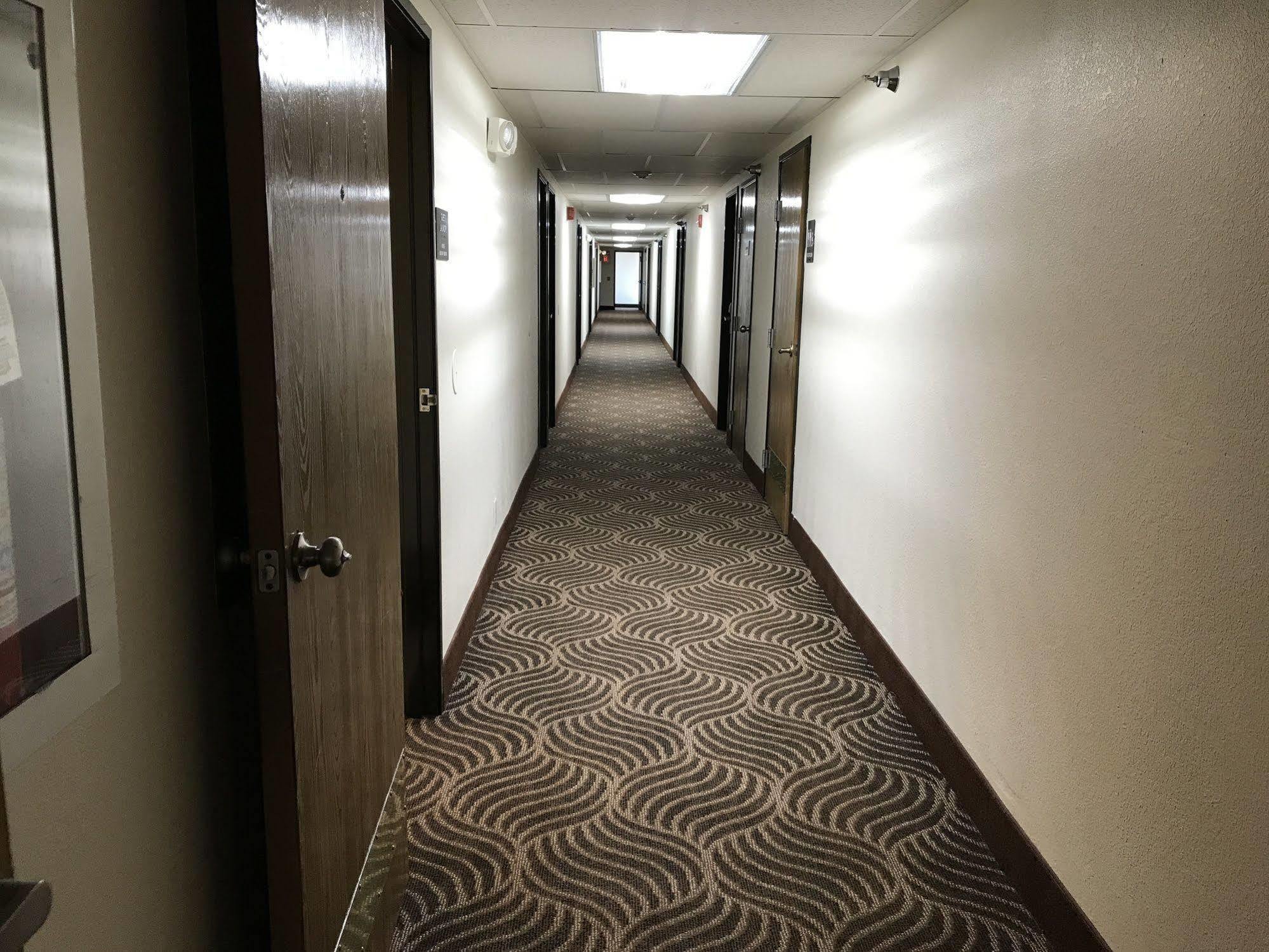 Motel Super 8 By Wyndham Omaha/West Dodge Zewnętrze zdjęcie